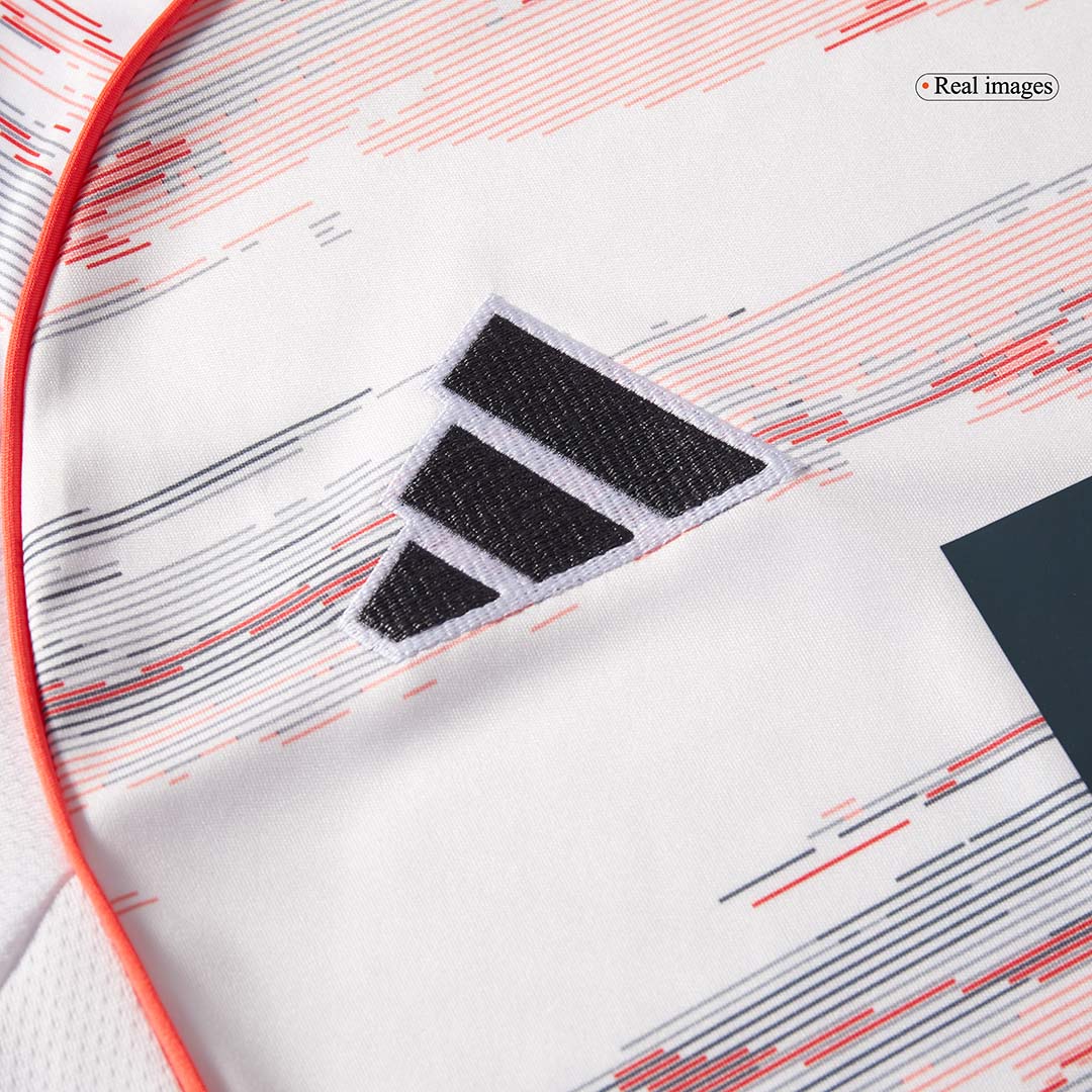 Men's Bayern Munich Away Full Kit 2025/26